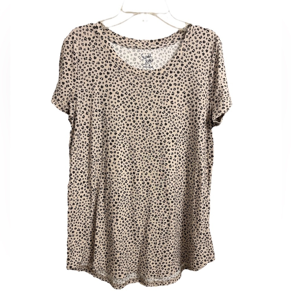 Pink Rose Women’s Leopard Print Top Size L